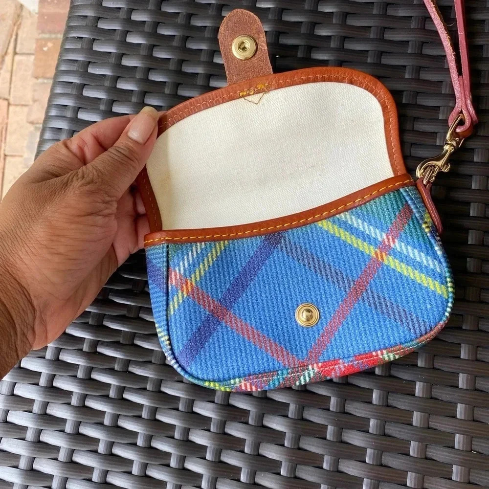 Dooney&Bourke Plaid Wristlet - Picture 9 of 9